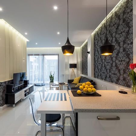 Black Pearl Apartment Krakow Exterior photo