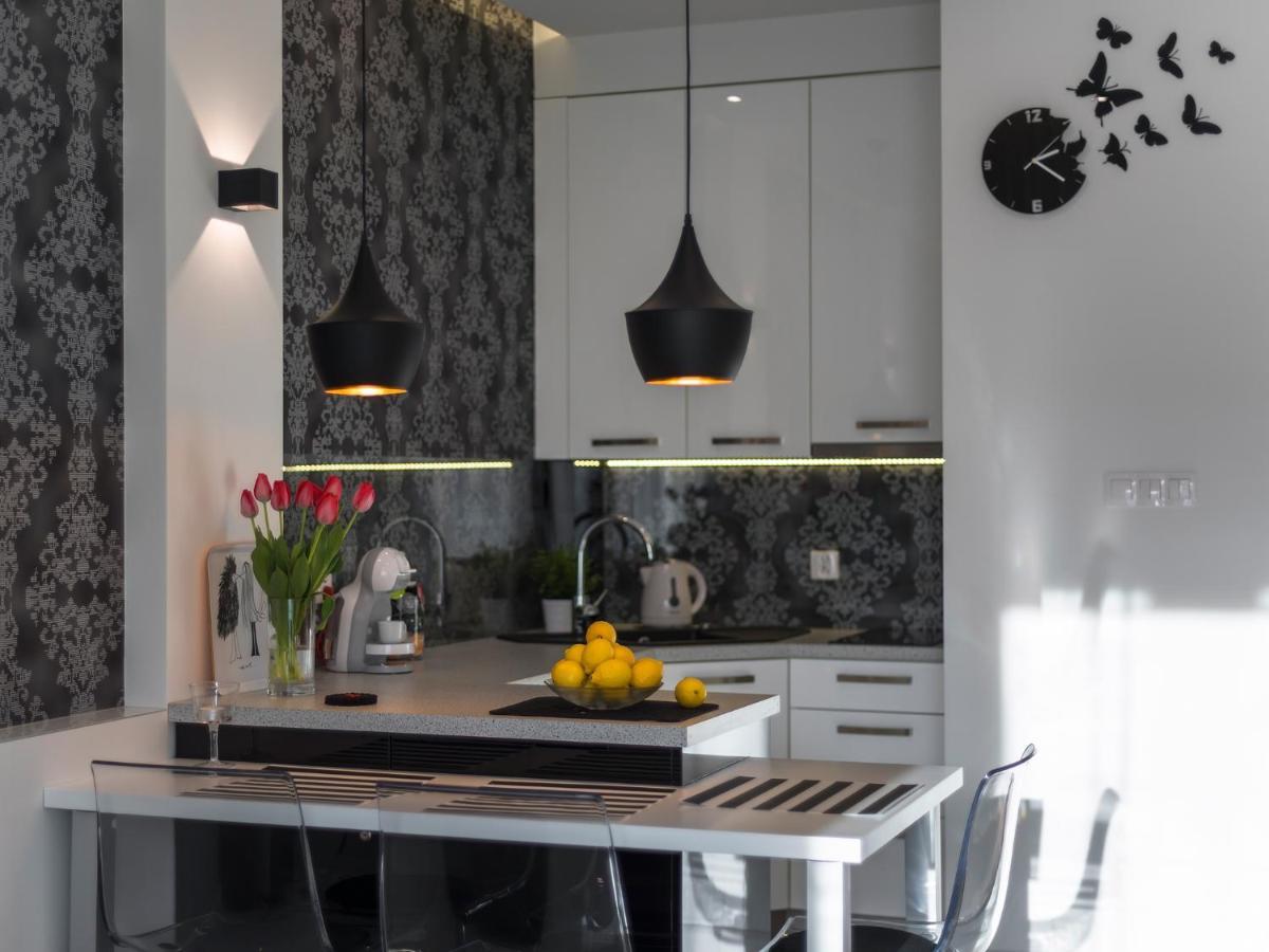 Black Pearl Apartment Krakow Exterior photo